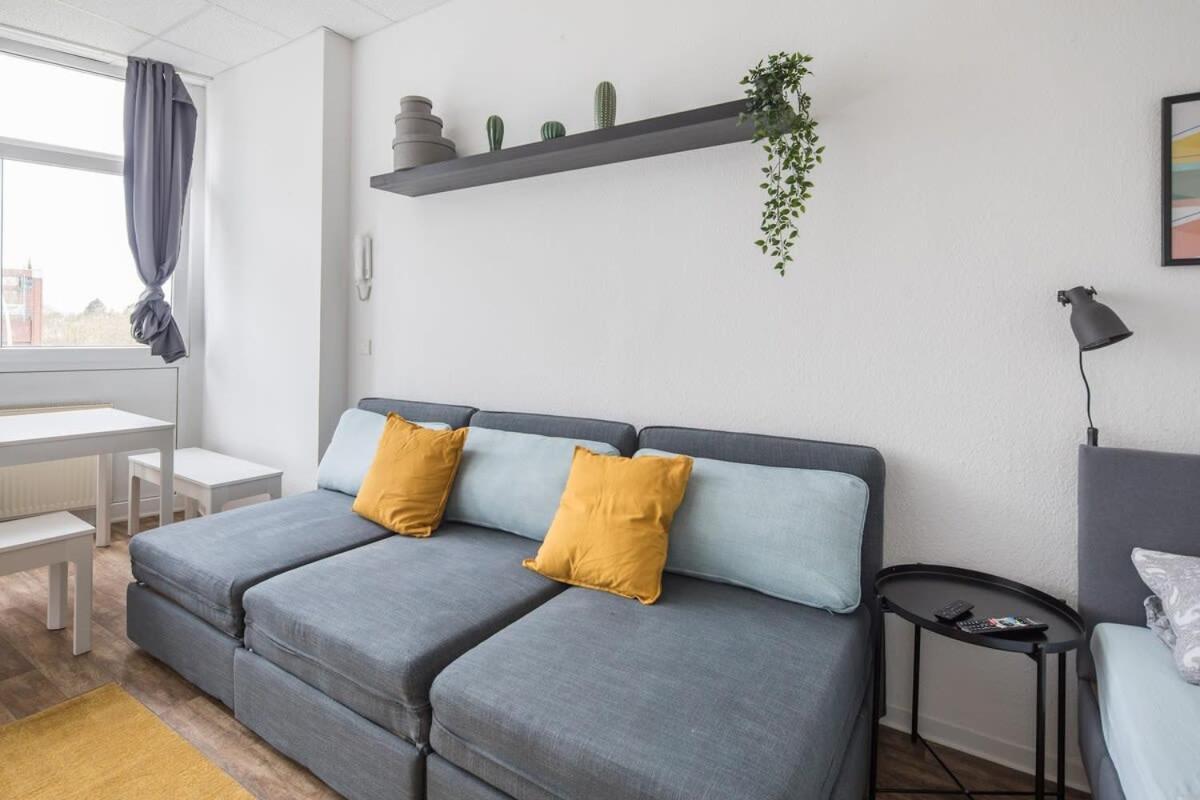 Spacious 2 Bedroom Apartment Hamburg Exterior foto